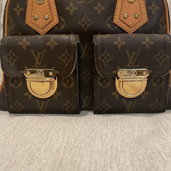 Louis Vuitton Manhattan PM - Picture 7 of 16